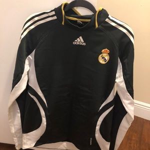 Adidas long sleeve in excellent condition